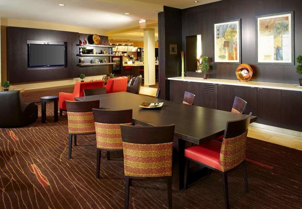 Courtyard By Marriott Pittsburgh Washington Meadow Lands Hotel Buitenkant foto