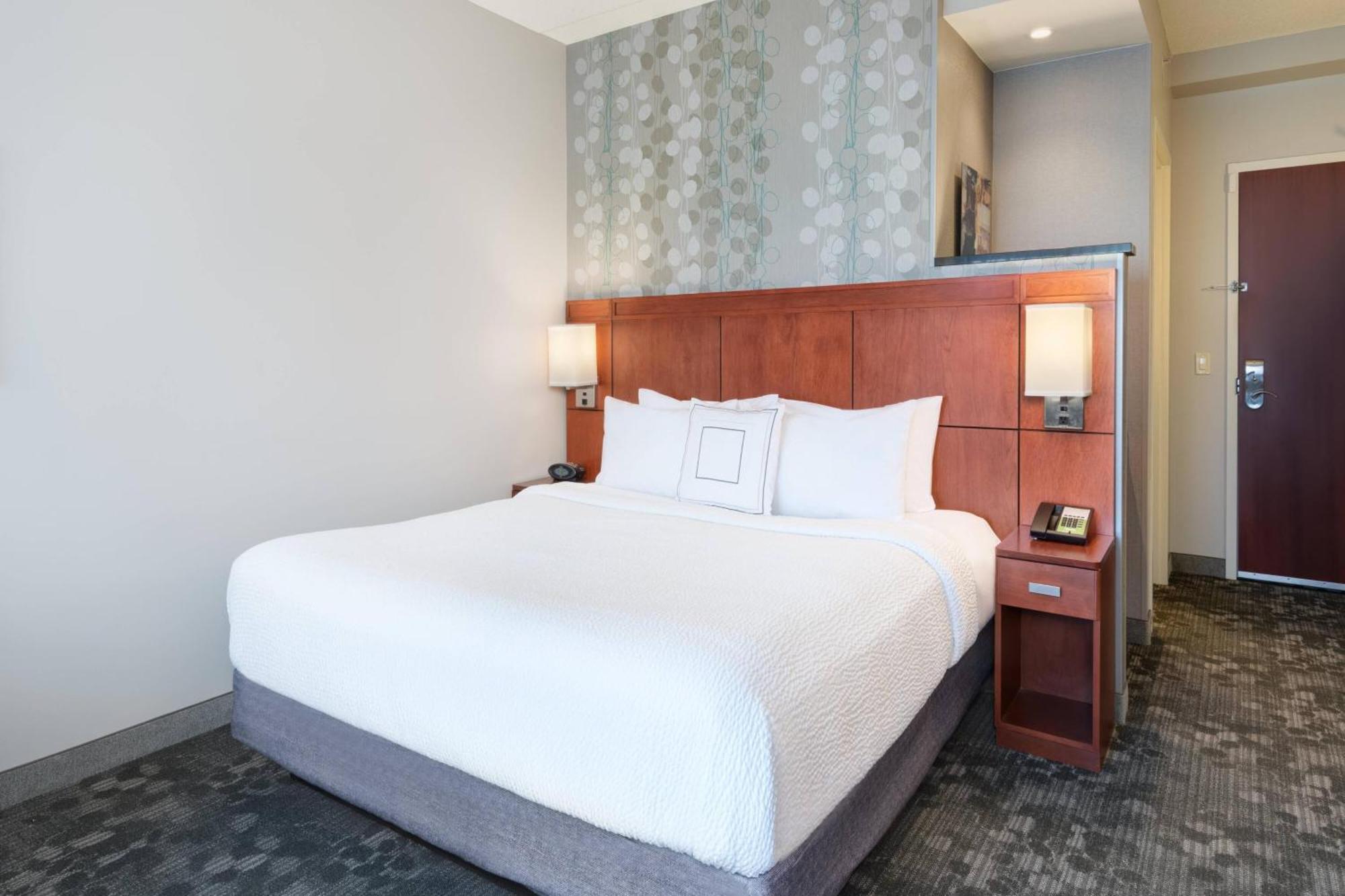Courtyard By Marriott Pittsburgh Washington Meadow Lands Hotel Buitenkant foto