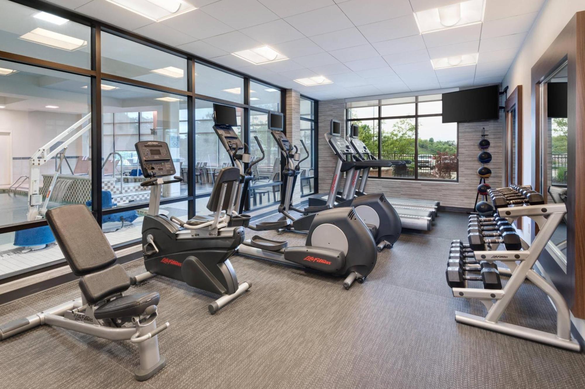 Courtyard By Marriott Pittsburgh Washington Meadow Lands Hotel Buitenkant foto