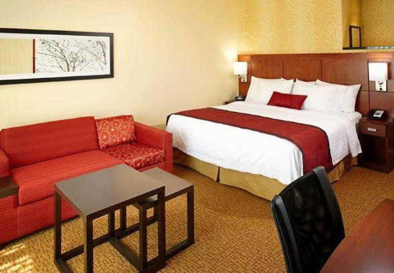 Courtyard By Marriott Pittsburgh Washington Meadow Lands Hotel Buitenkant foto