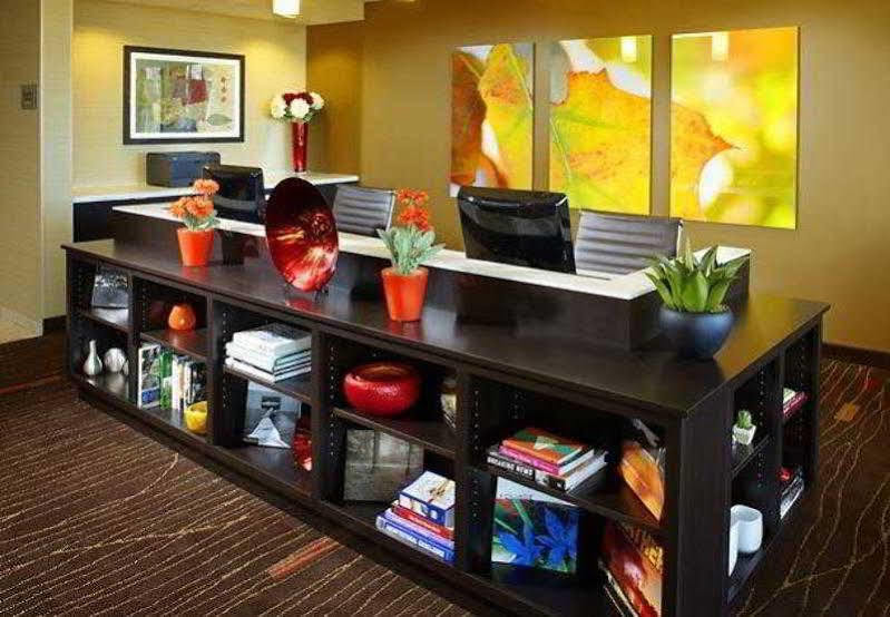 Courtyard By Marriott Pittsburgh Washington Meadow Lands Hotel Buitenkant foto